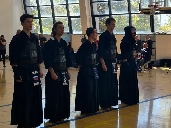 Смешанная команда VOLGA с Михаилом Козловым из «Хебикана» на Serbia Kendo Open 2026 (Белград)
