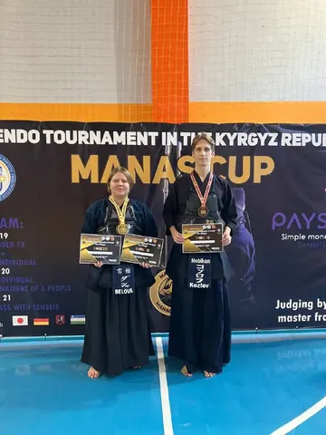 Козлов Михаил с наградой Manas Cup, сентябрь 2025